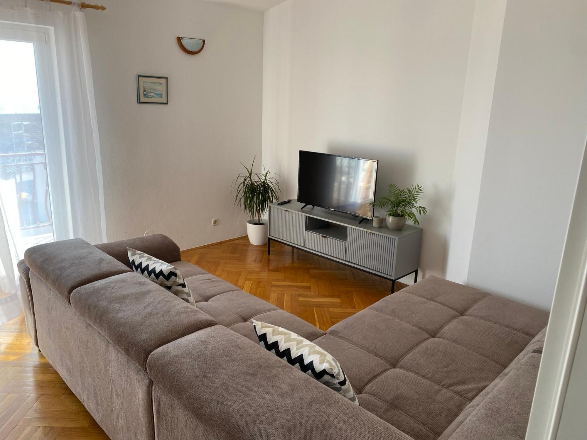 Apartmani Niks Μακάρσκα Εξωτερικό φωτογραφία